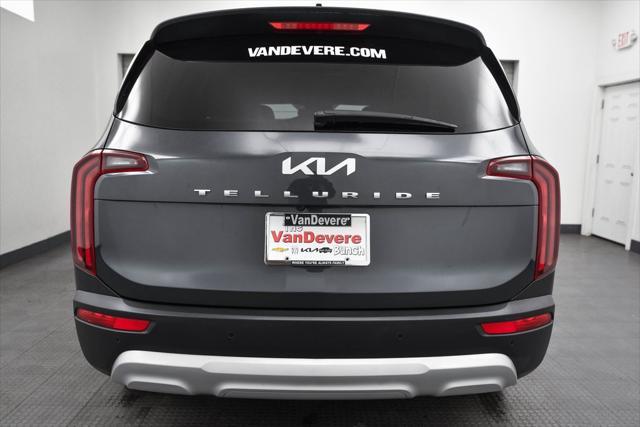 2022 kia telluride lx