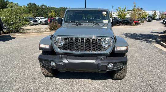 2024 Jeep Gladiator
