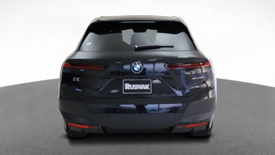 2025 BMW iX