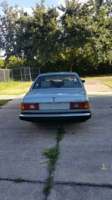 5 spd. manual 1981 bmw 733