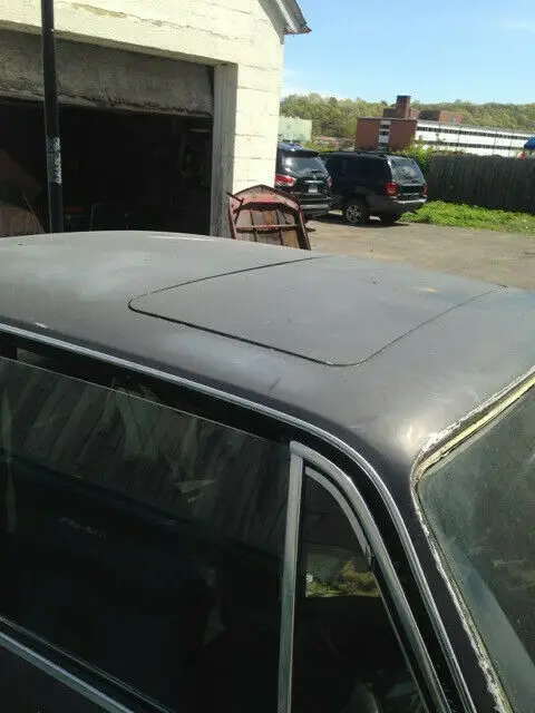 1976 bmw 2002 automatic 2door black