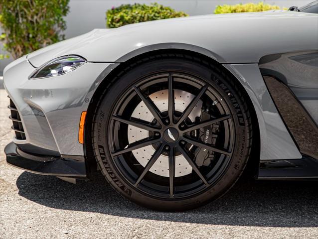 2023 aston martin vantage v12 roadster