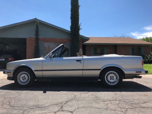 e30 bmw 325i 1989 and 1988 (two for one)