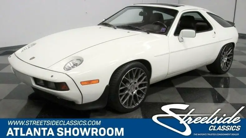 classic vintage chrome sports car 928 s 4.7 liter v8 auto transmission white