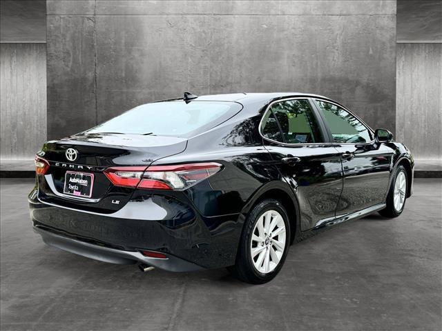 2024 toyota camry le