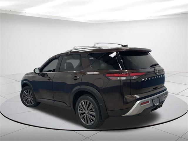 2022 nissan pathfinder sl 4wd