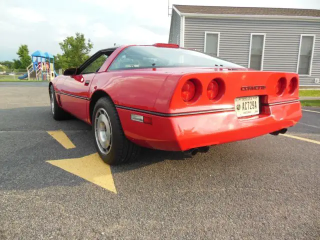 mint clean orginal 1987 red corvette 10k orginal miles 2 owner vette!!!!!!!!!!!!