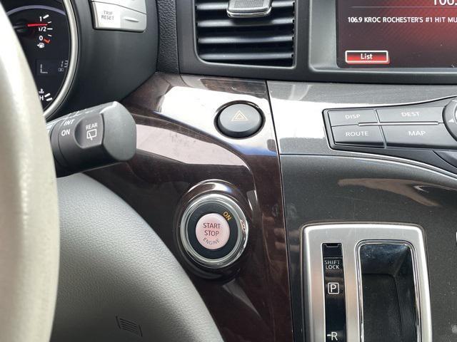 2011 nissan quest sl