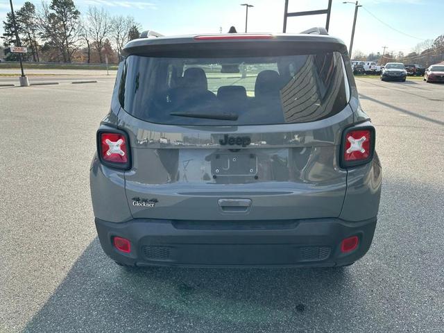 2023 jeep renegade latitude