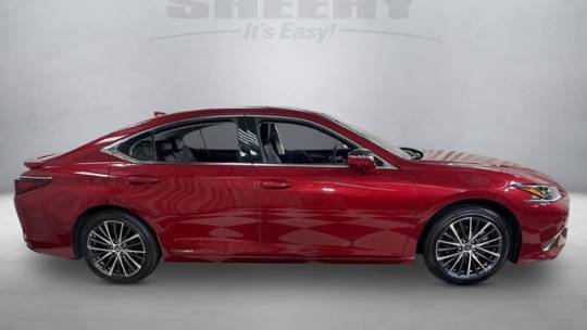 2022 lexus es 300h base