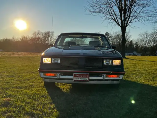1983 oldsmobile hurst olds 15th anniversary. excellent condition 44009 miles
