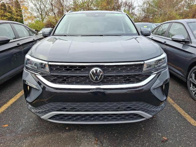 2024 volkswagen taos 1.5t se