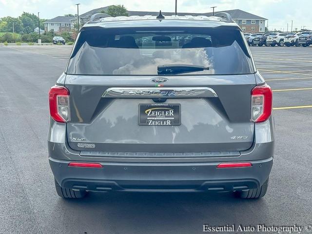 2021 ford explorer xlt