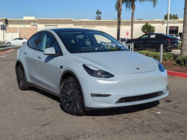 2023 tesla model y long range