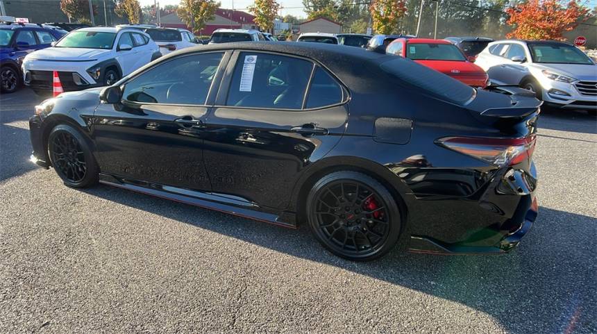 2022 toyota camry trd