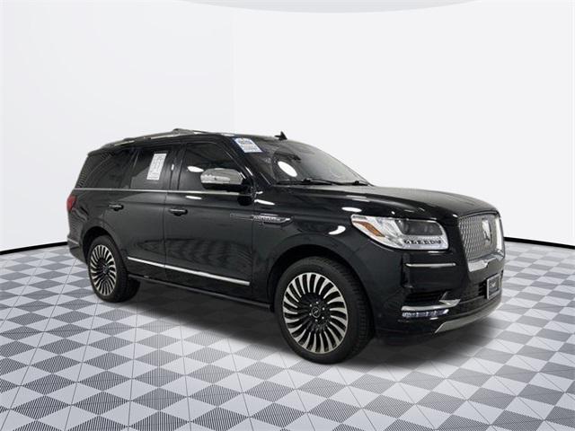 2020 lincoln navigator black label