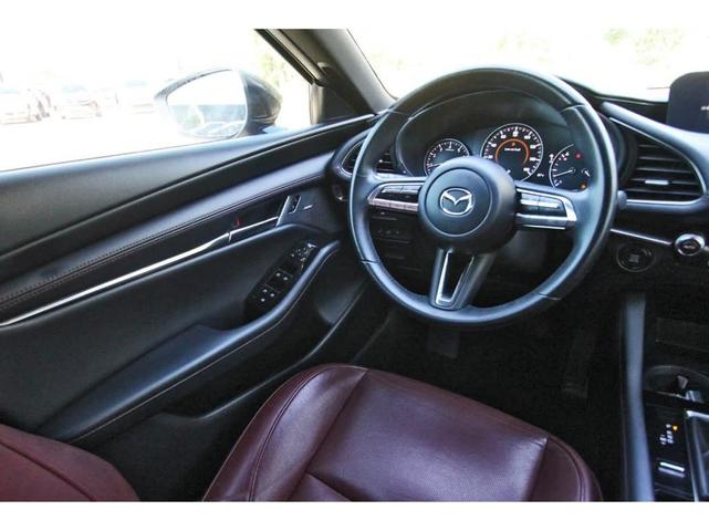 2023 mazda mazda3 2.5 s carbon edition