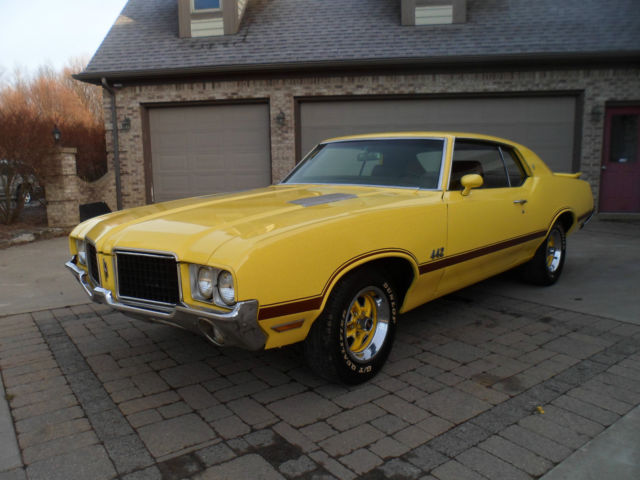 1970 olds cutlas / 442 clone nice driver