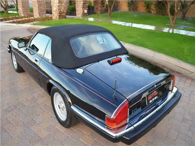 1990 jaguar xjs v12 35,890 miles black 2-door convertible 12 cylinder engine 5.3