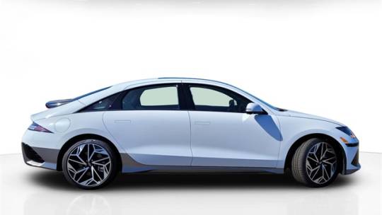 2025 Hyundai IONIQ 6