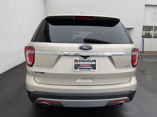 2017 ford explorer xlt