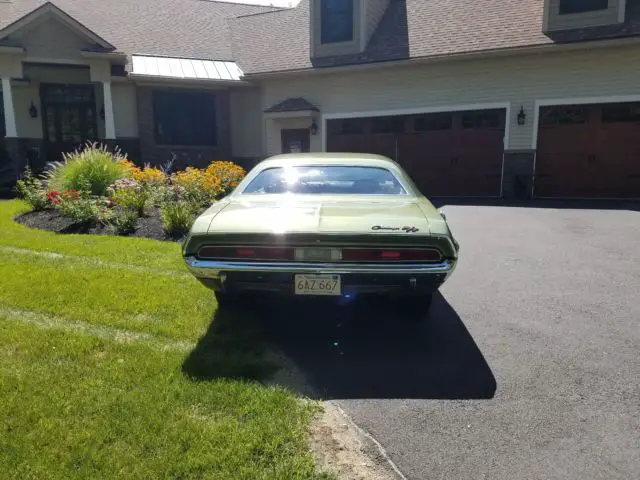 1970 dodge challenger rt/se re-creation