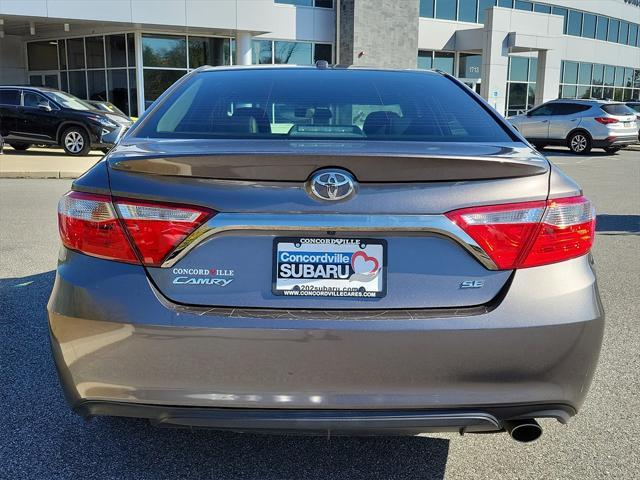 2017 toyota camry se