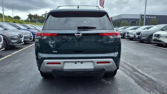 2023 nissan pathfinder sl