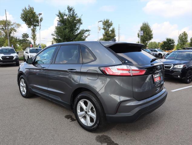 2023 ford edge se