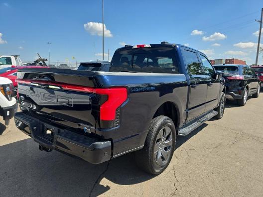 2023 ford f-150 lightning lariat