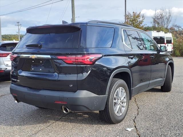 2022 chevrolet traverse lt leather