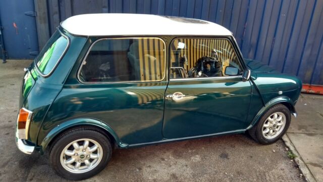 1992 mini in british racing green rhd or lhd