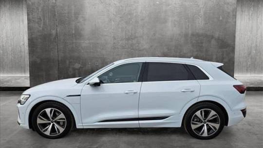 2024 Audi Q8 e-tron