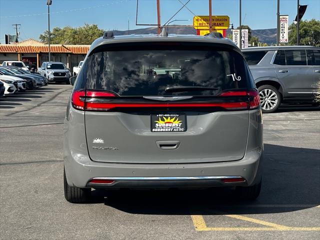 2022 chrysler pacifica touring l