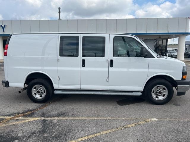 2022 gmc savana 2500 work van