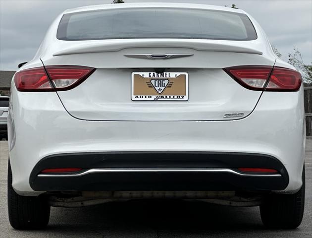 2016 chrysler 200 limited