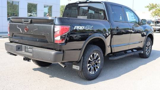 2024 Nissan Titan pro-4x