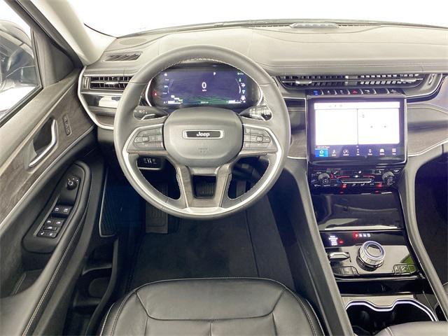 2022 jeep grand cherokee 4xe base