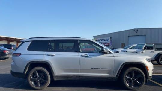 2023 jeep grand cherokee l altitude
