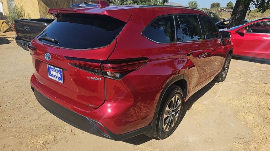 2021 toyota highlander hybrid xle
