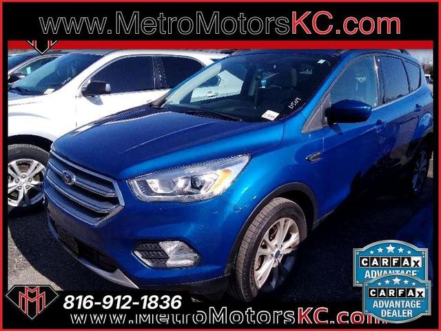 2017 ford escape se