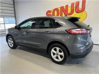 2022 Ford Edge se