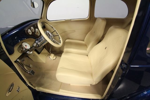 1949 ford anglia a494a hardtop 4.3 liter v6 4 speed automatic w/ overdrive class