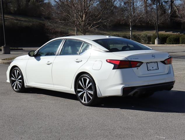 2020 nissan altima sr fwd