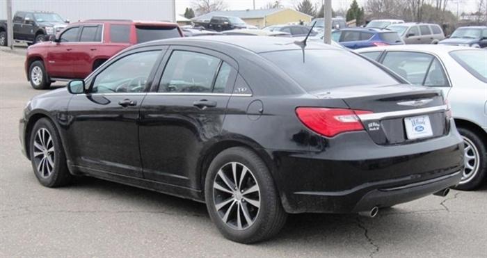 2013 chrysler 200 limited limited 4dr sedan for sale in milbank, south dakota