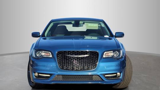 2021 Chrysler 300