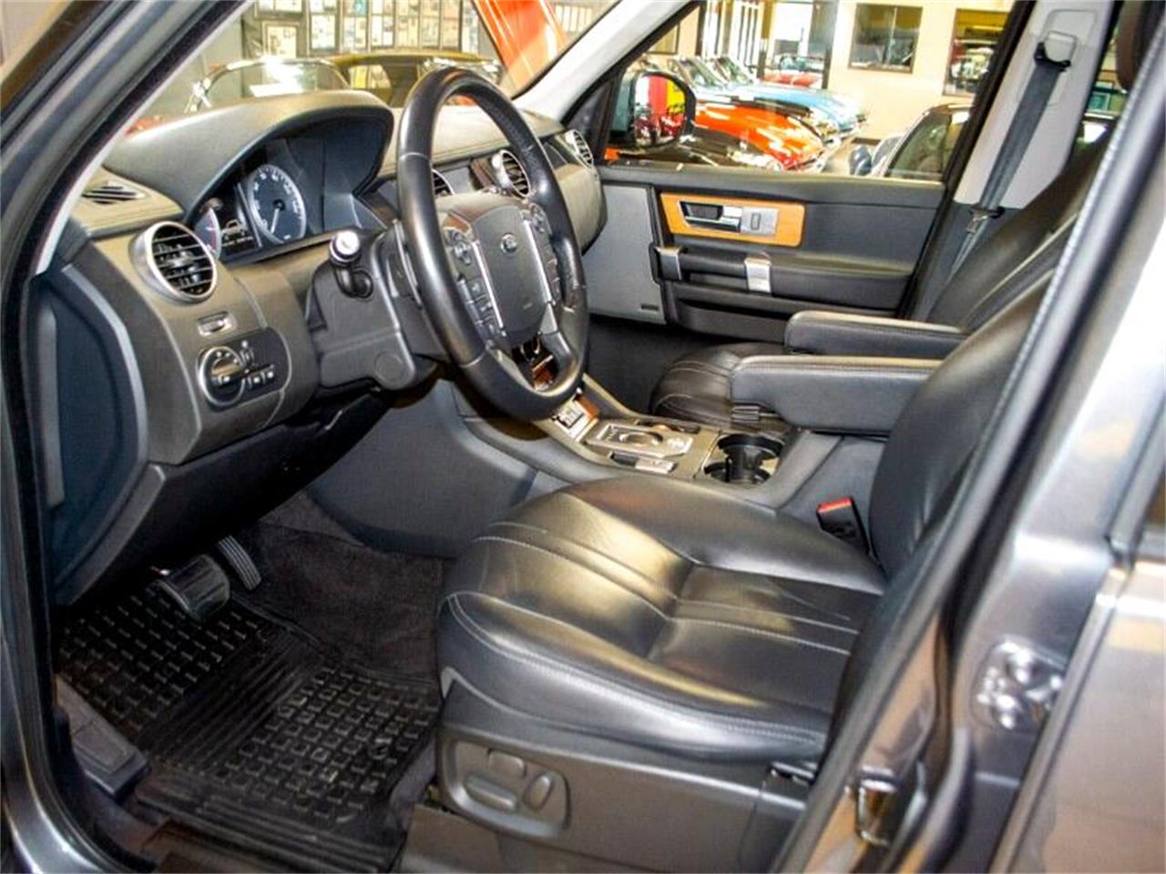 2016 land rover lr4