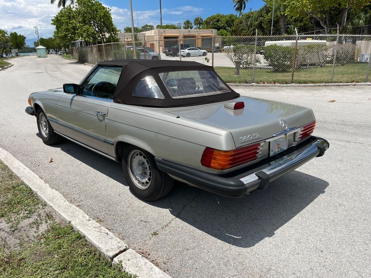 mercedes benz sl class convertible - 1985