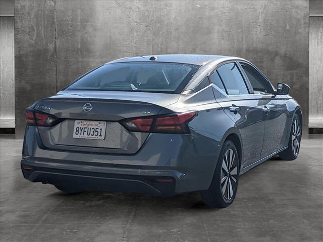 2021 nissan altima 2.5 sv