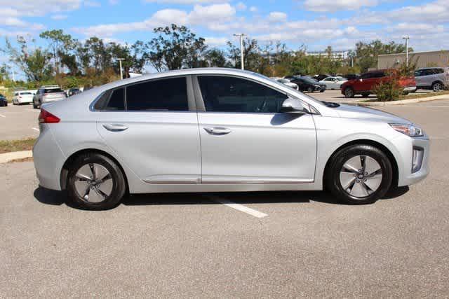 2021 hyundai ioniq hybrid se